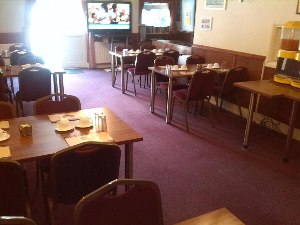Sk Heathrow 3*