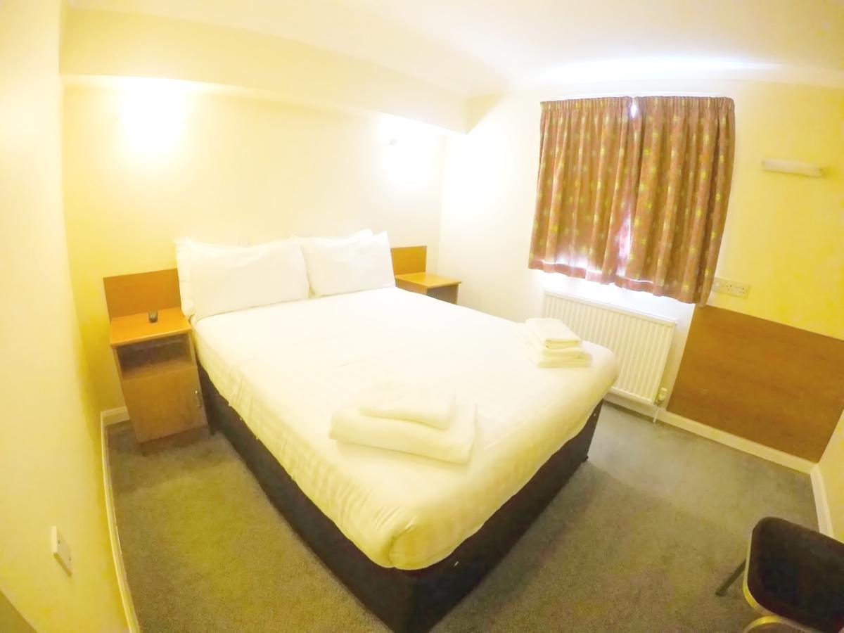 Sk Heathrow Hotel