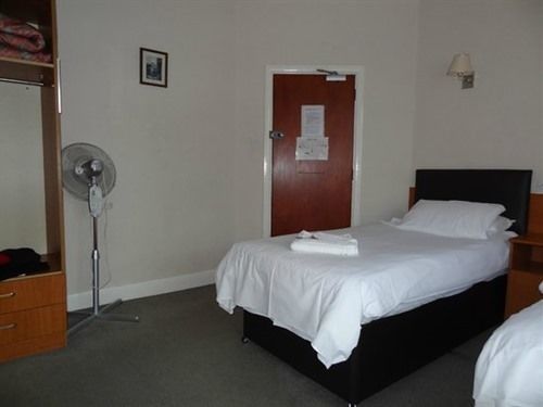Hotel Sk Heathrow 3*