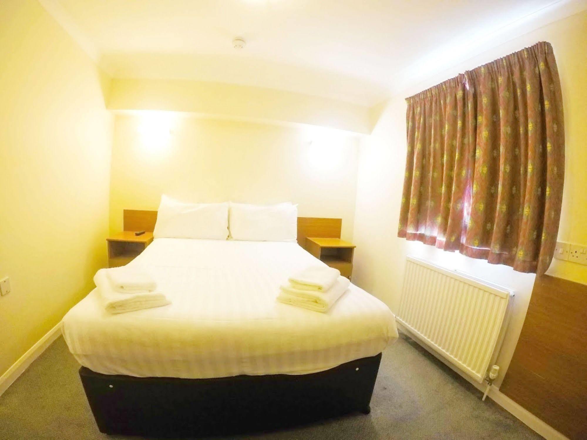 Sk Heathrow Hayes (Greater London)