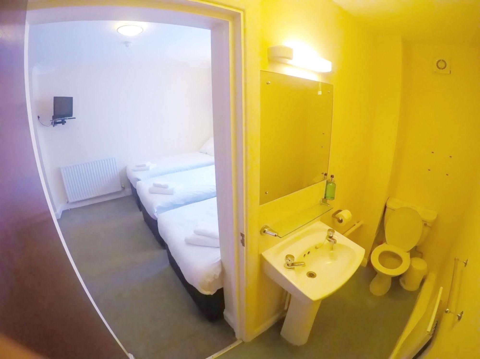 Sk Heathrow Hotel 3*